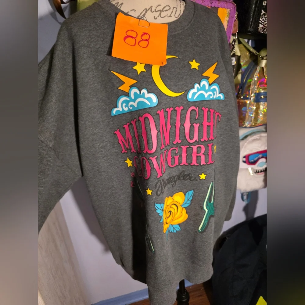 WRANGLER Gray women's GRAPHIC  "Midnight Cowgirl" long sleeves sweatshirt L - Picture 3 of 8